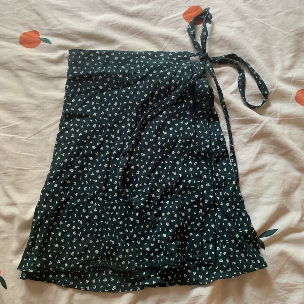 brandy melville wrap skirt
